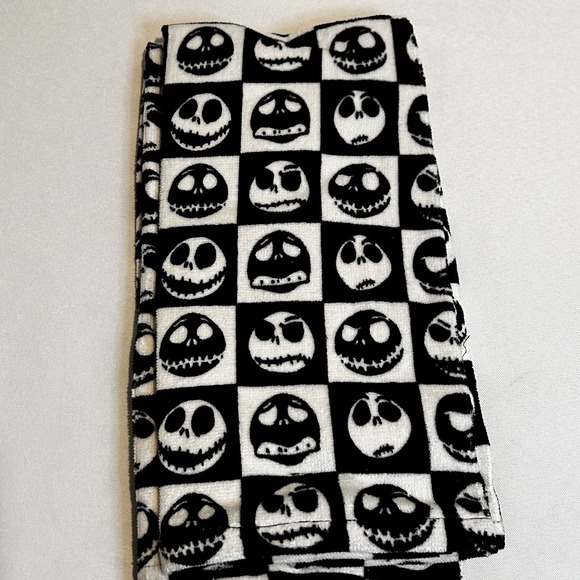 Disney The Nightmare Before Christmas Set of 2 Kitchen Towels Halloween New - Picture 4 of 4